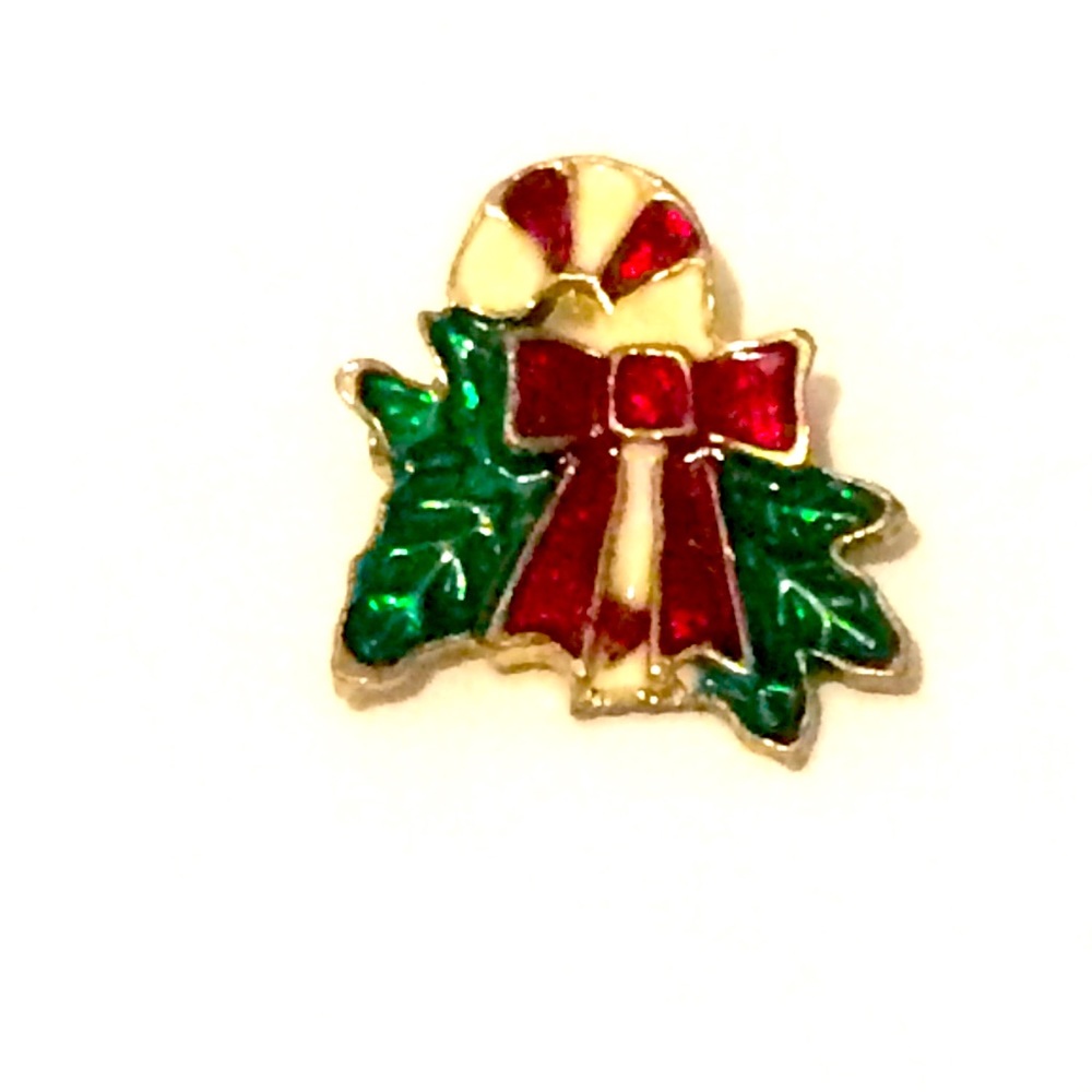 Christmas brooch vintage